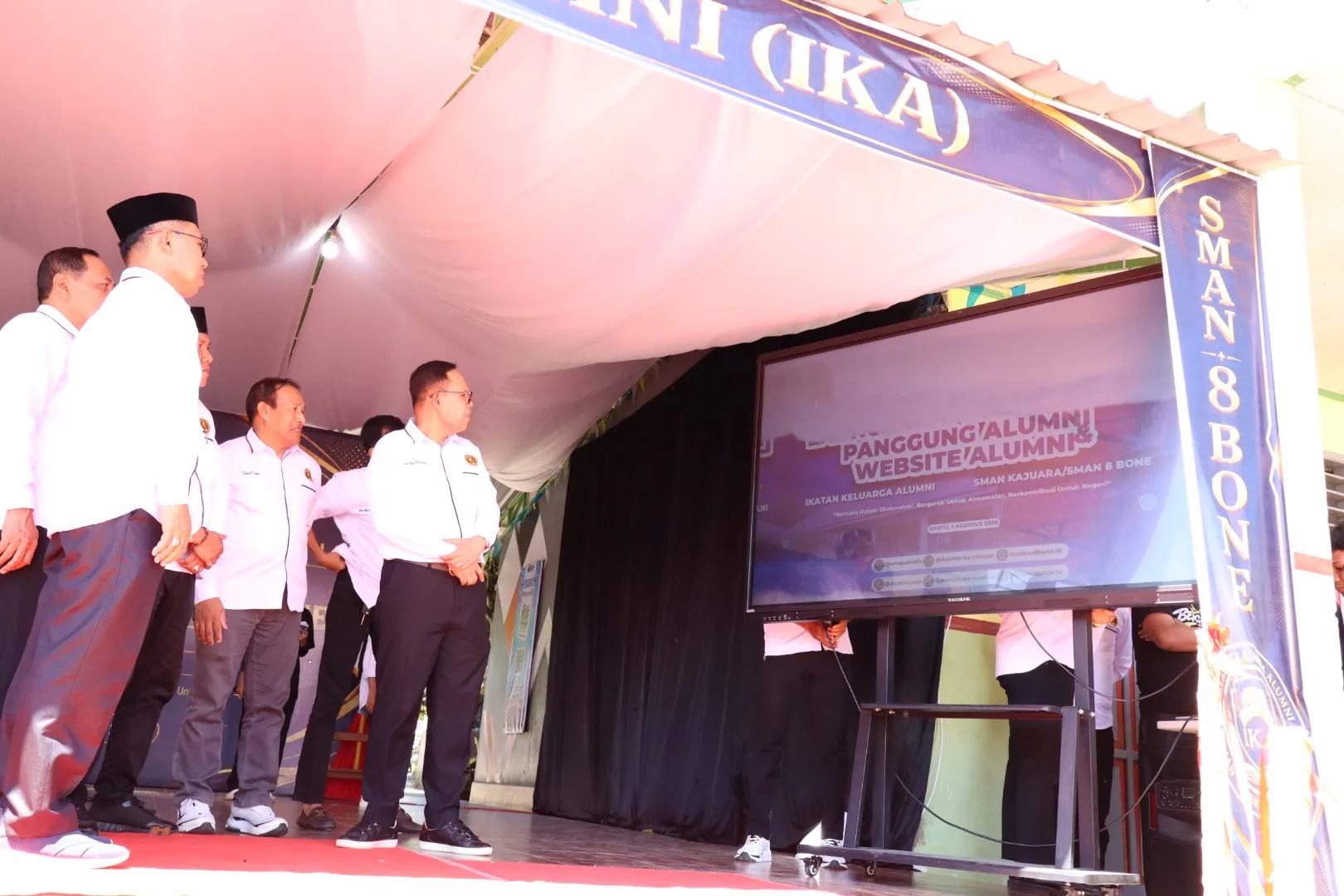 Launching Website dan Panggung Alumni